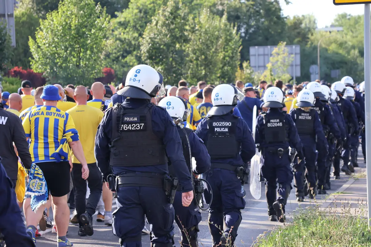 Mecz Odry Opole z Arką Gdynia zabezpieczony przez policję