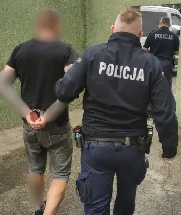 Mężczyzna zatrzymany po kontroli drogowej – prowadził na zakazie i pod wpływem alkoholu
