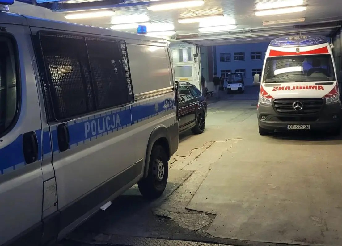 Policyjny pilotaż dla niemowlaka w nagłej potrzebie medycznej