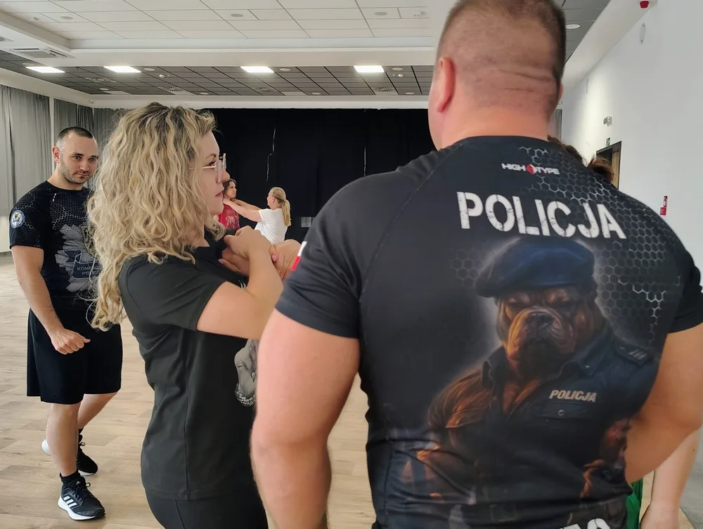 Zajęcia z samoobrony dla mieszkanek Skarbimierza-Osiedle