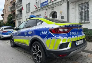 Nocne driftowanie w Namysłowie zakończyło się mandatem i utratą prawa jazdy