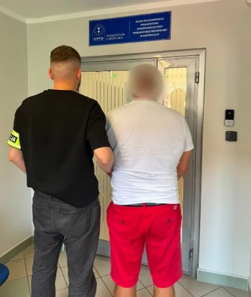 Zarzuty oszustwa na kwotę przekraczającą 3 miliony złotych oraz pokrzywdzeni z trzech województw
