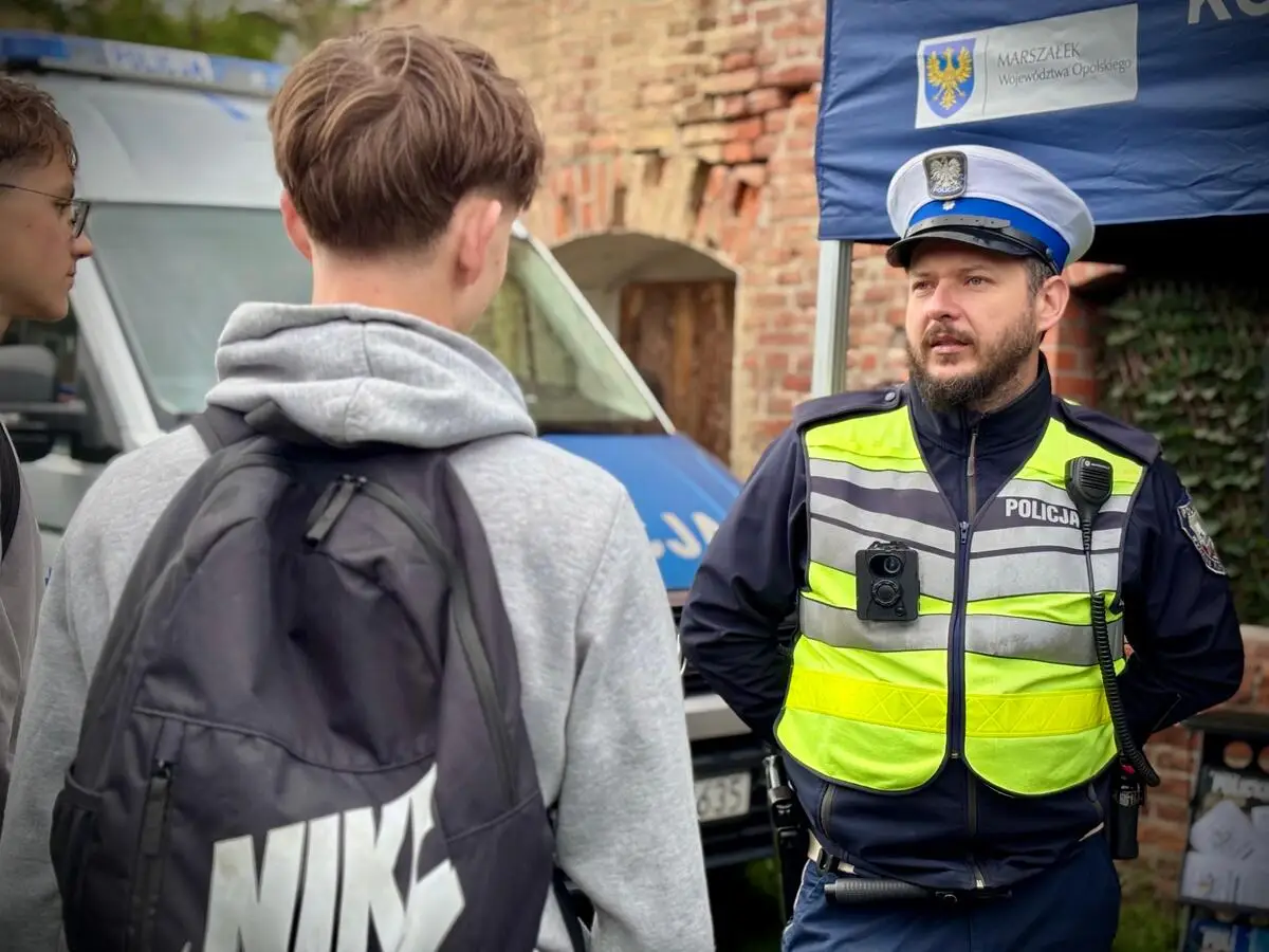 Spotkanie klas mundurowych z przedstawicielami Policji w Nysie