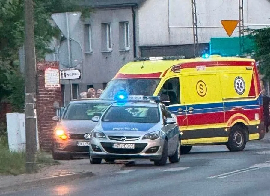 68-latka wpadła do potoku, pomocy udzielił policjant po służbie