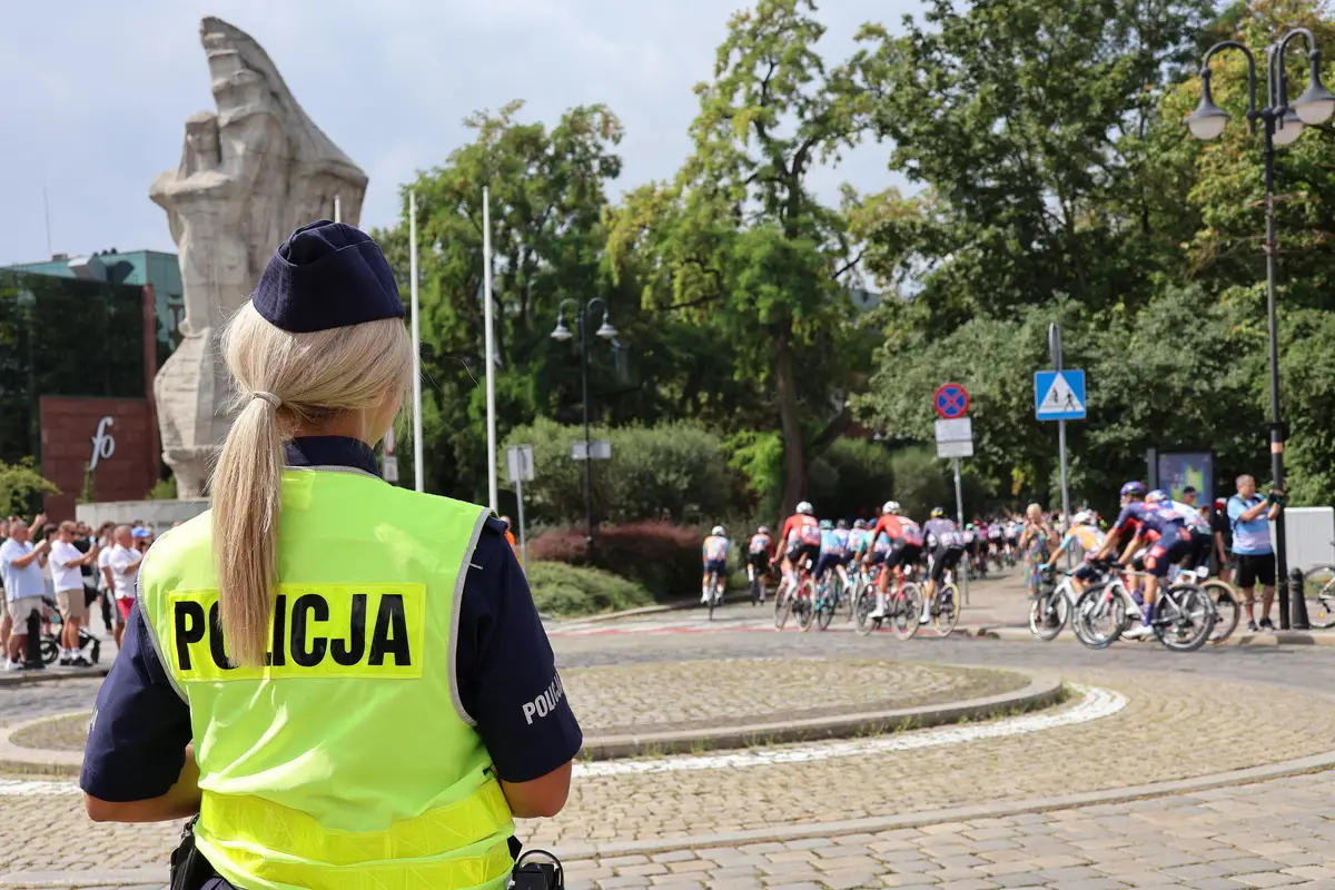 Policja w Opolu zabezpieczała 5. etap 83. Tour de Pologne