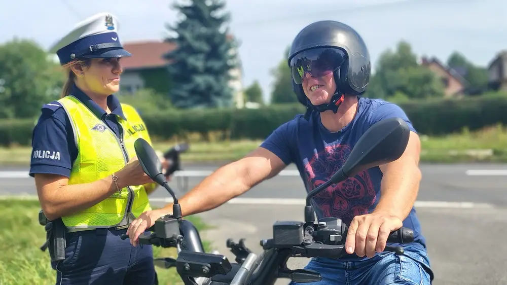 Działania Policji w Powiecie w Ramach Programu 'Niechronieni Uczestnicy Ruchu Drogowego'