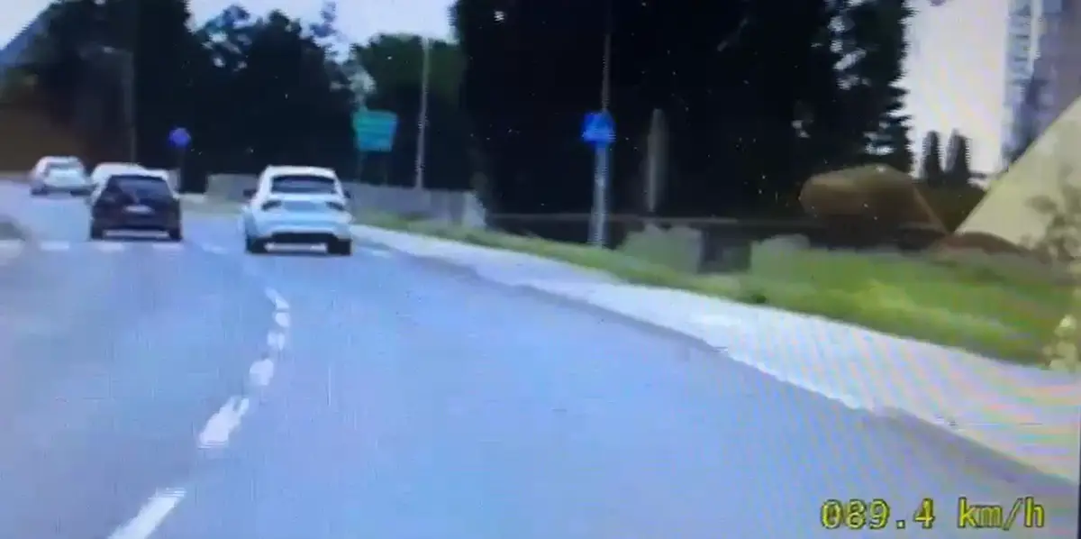 Wysoka kara za niebezpieczne manewry kierowcy z powiatu głubczyckiego