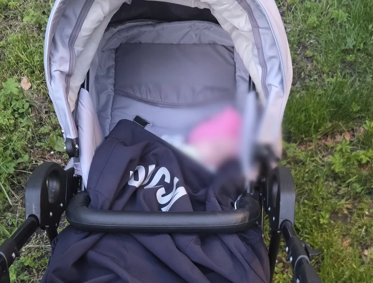 Nietrzeźwa matka z 3 promilami prowadziła wózek z dzieckiem