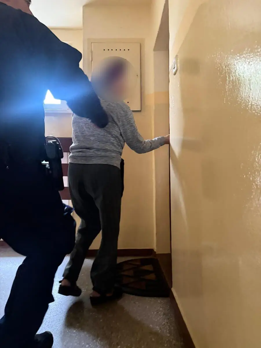 Interwencja policji w sprawie kradzieży: seniorka potrzebowała wsparcia
