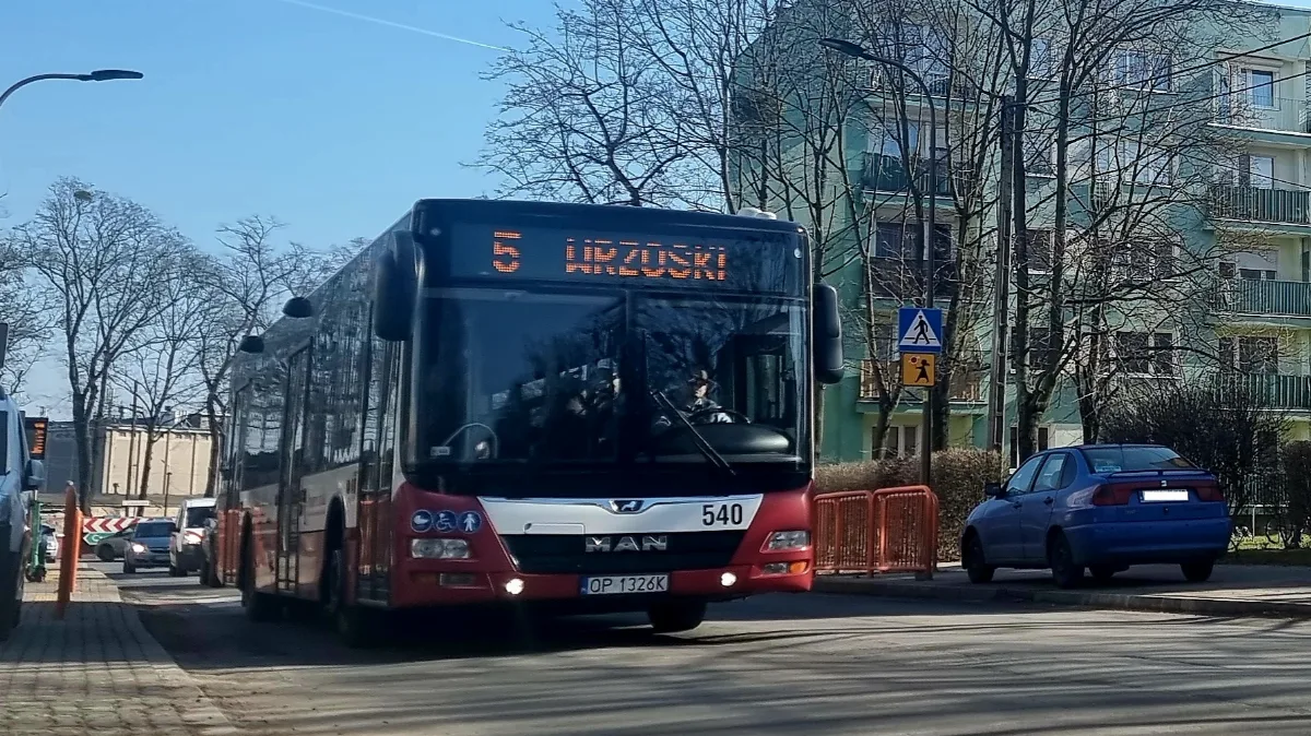 Dodatkowe kursy komunikacji na Noc Muzeów