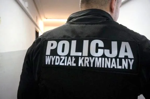 Funkcjonariusz zatrzymał złodzieja kosiarki w trakcie dojazdu do pracy